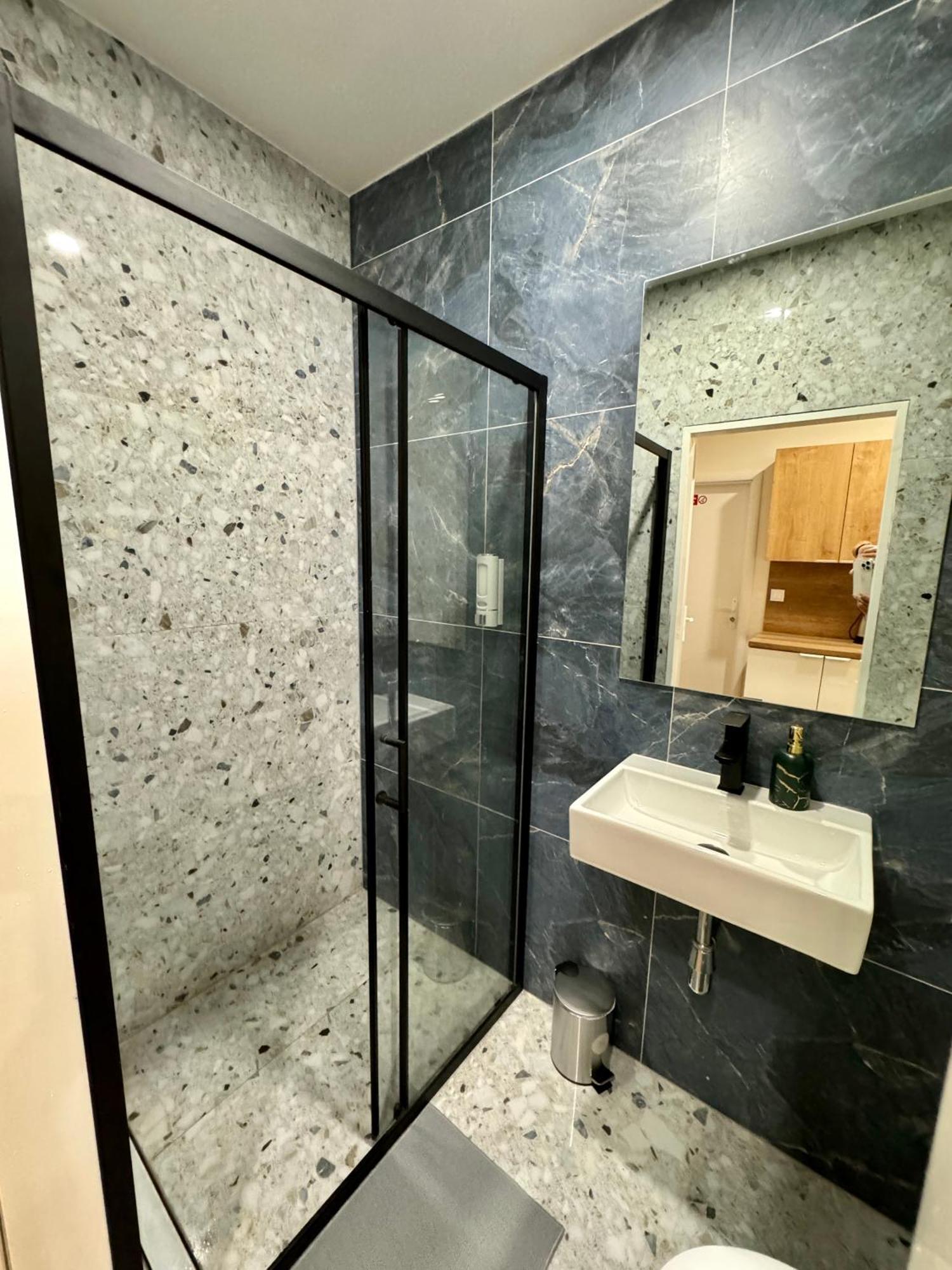 פראג Zitna Downtown Apartments מראה חיצוני תמונה