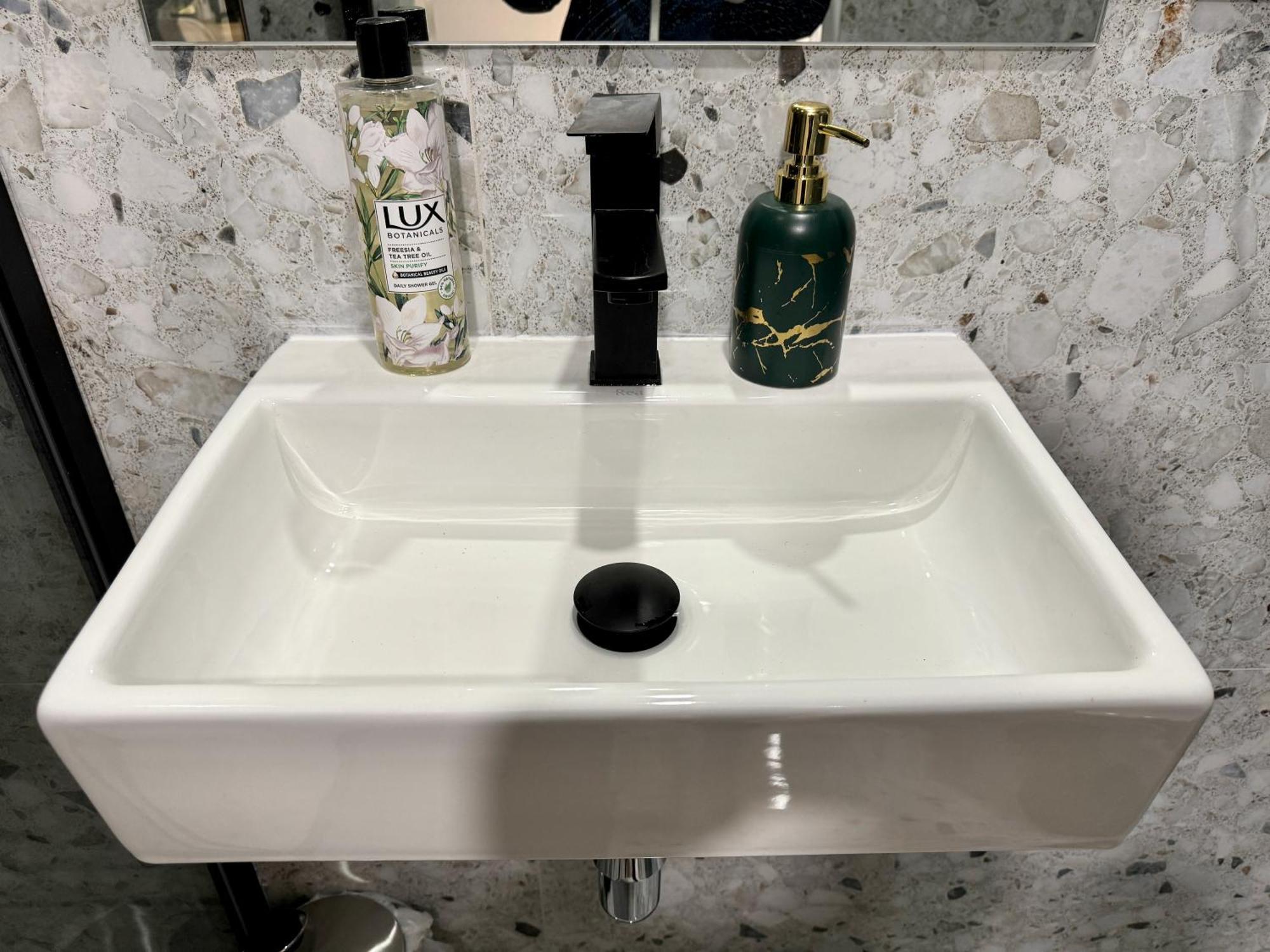 פראג Zitna Downtown Apartments מראה חיצוני תמונה